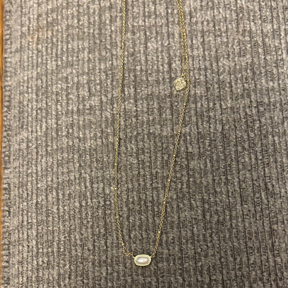 Kendra Scott Ivory Mini Elisa
